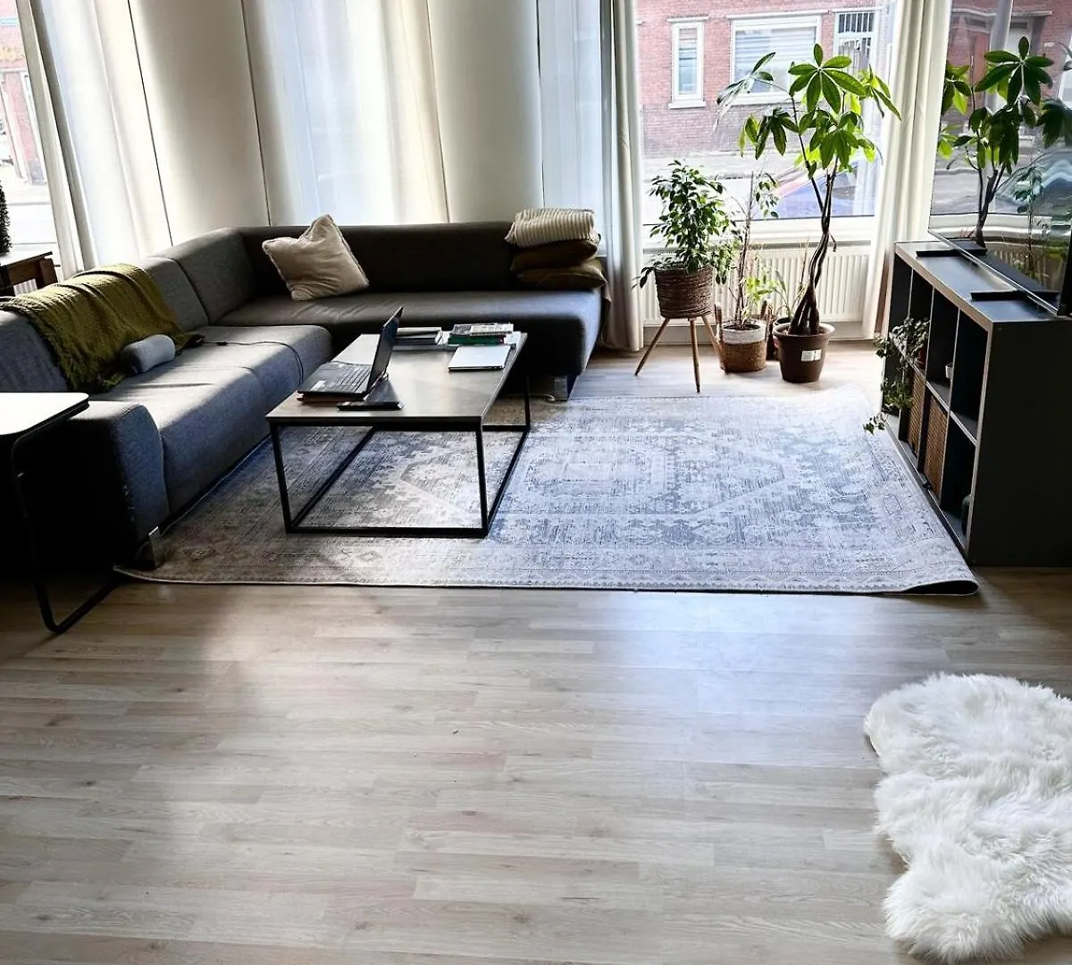 Apartament Entire House Next To Metro Station Rotterdam